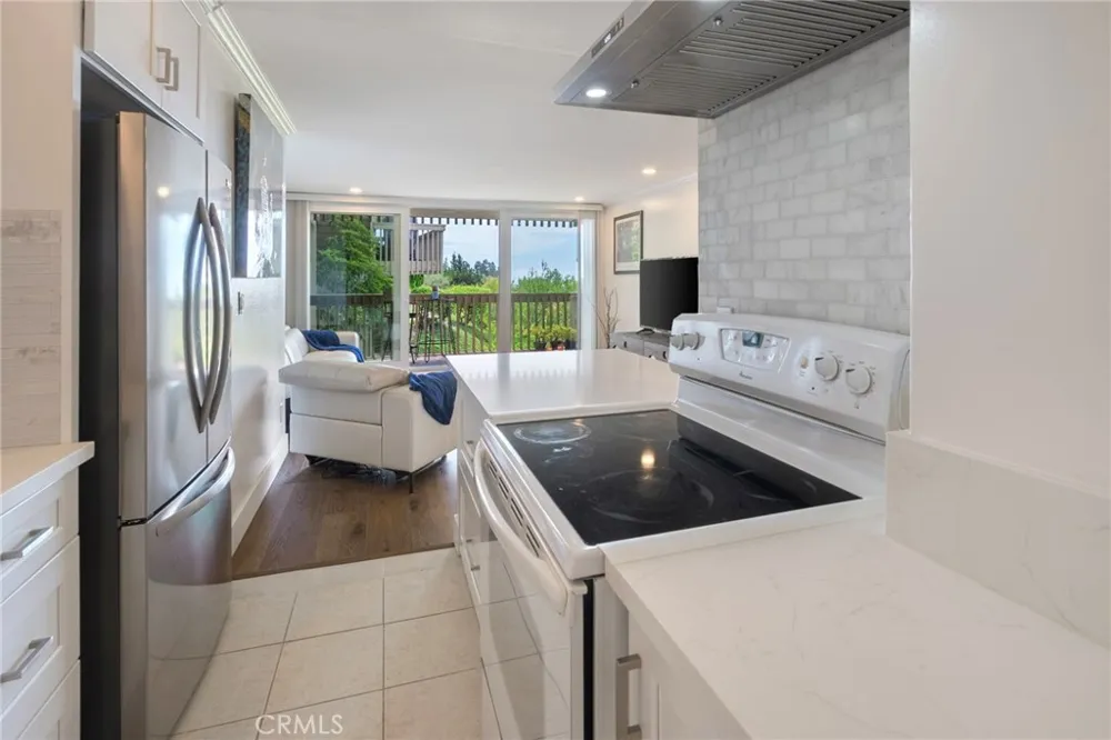 6542 Ocean Crest #D207 Rancho Palos Verdes, CA 90275
