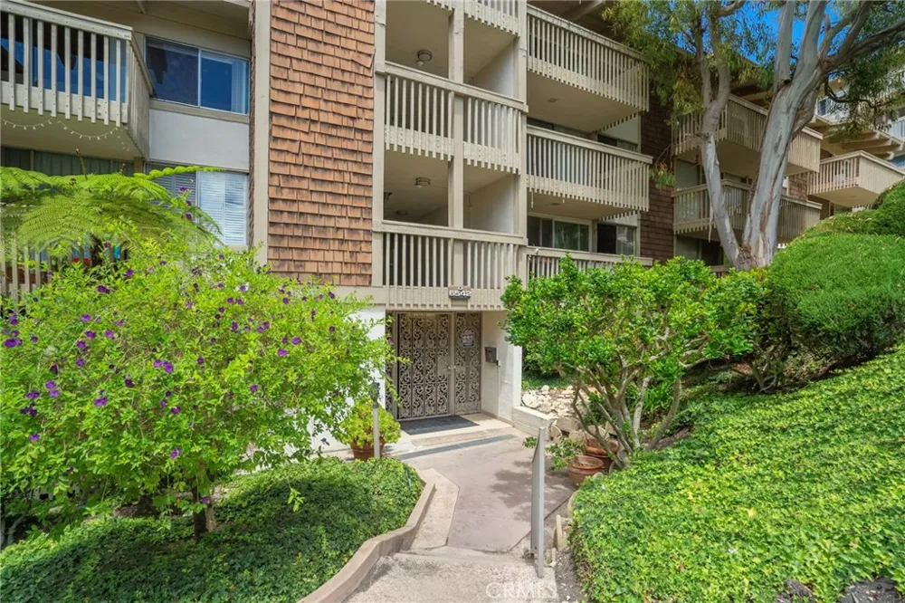 6542 Ocean Crest #D207 Rancho Palos Verdes, CA 90275