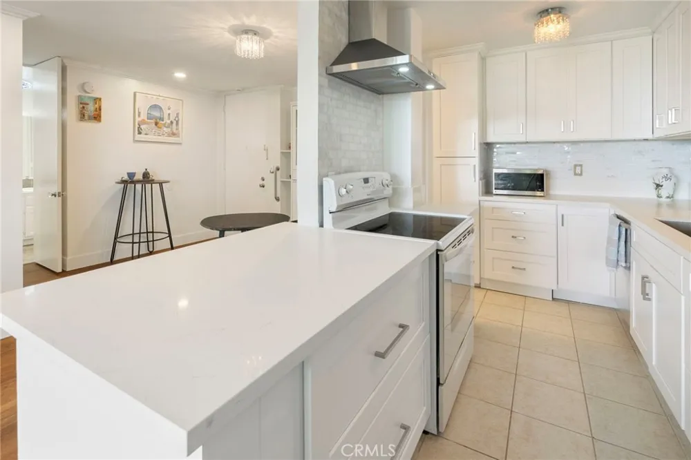 6542 Ocean Crest #D207 Rancho Palos Verdes, CA 90275