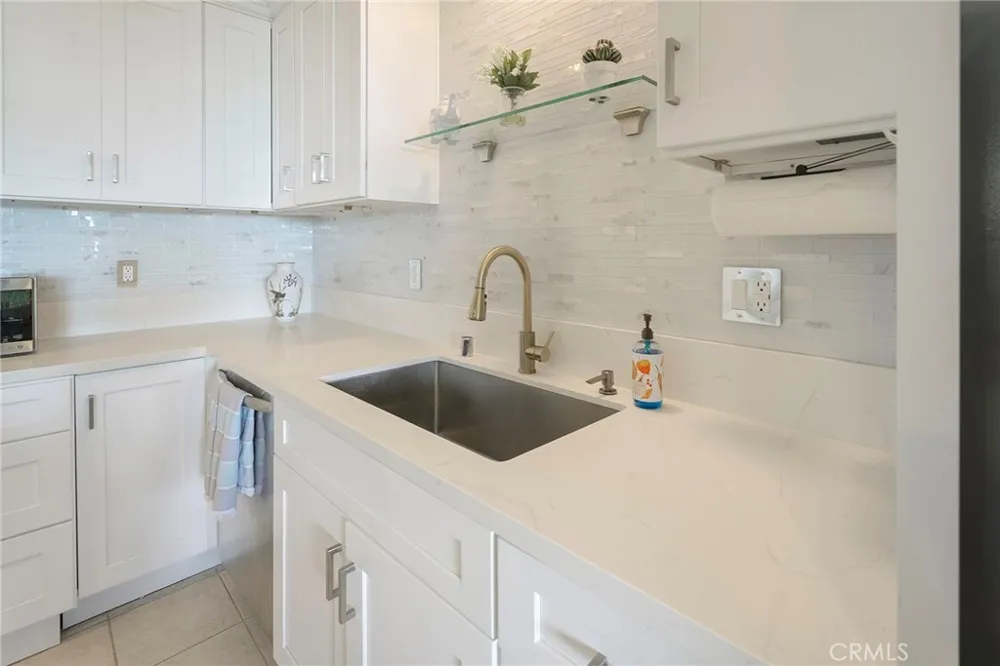 6542 Ocean Crest #D207 Rancho Palos Verdes, CA 90275