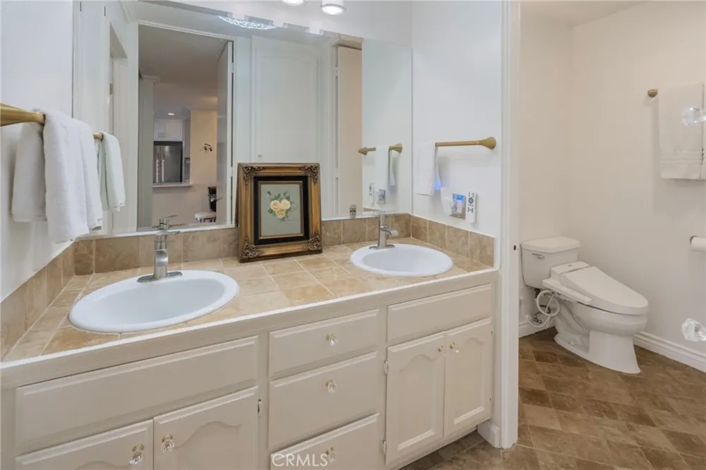6542 Ocean Crest #D207 Rancho Palos Verdes, CA 90275