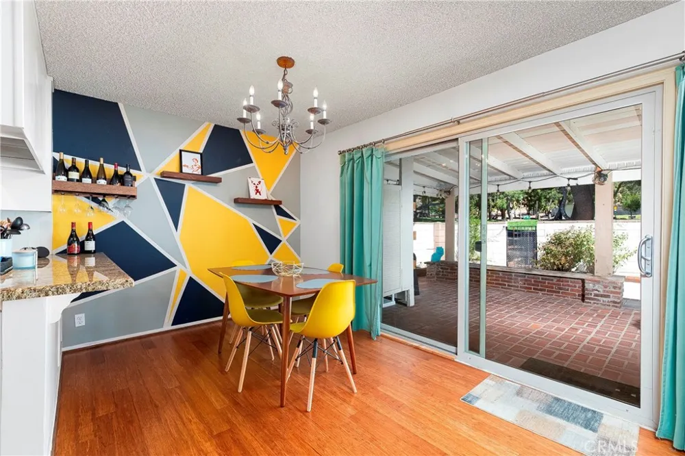 21115 Altena Drive Saugus, CA 91350