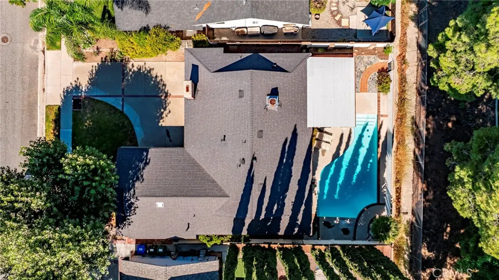 21115 Altena Drive Saugus, CA 91350