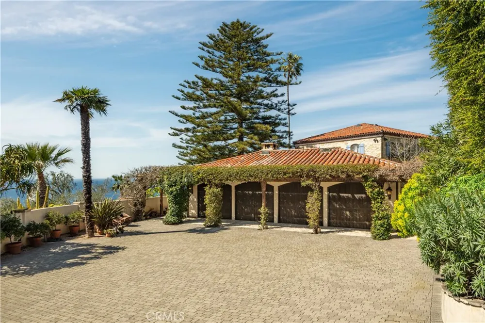 1412 Lower Paseo La Cresta Palos Verdes Estates, CA 90274