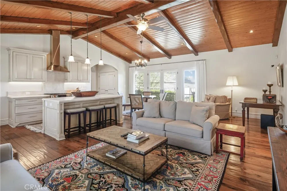 1412 Lower Paseo La Cresta Palos Verdes Estates, CA 90274