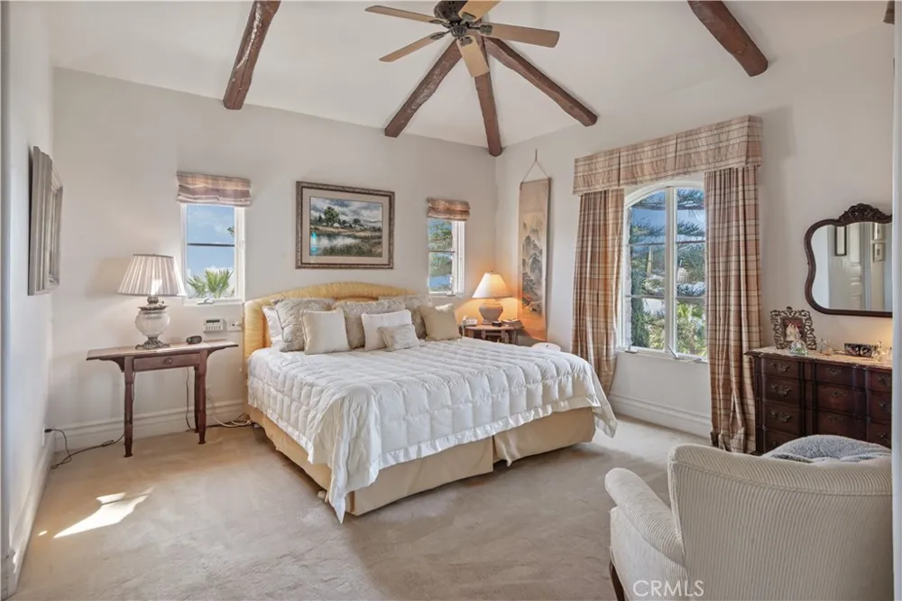 1412 Lower Paseo La Cresta Palos Verdes Estates, CA 90274