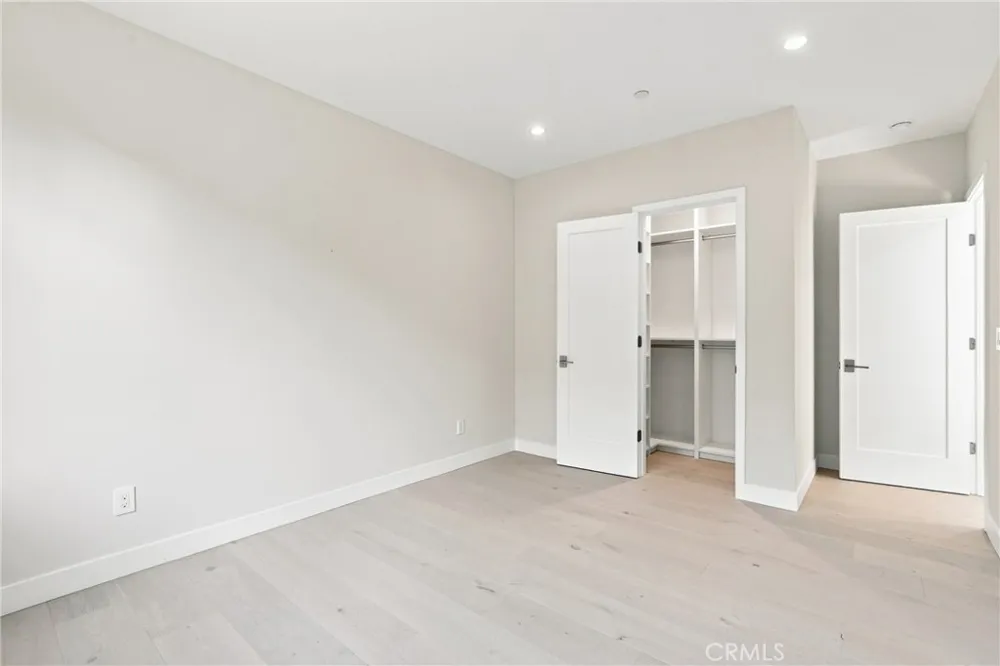 109 Francisca Avenue Redondo Beach, CA 90277