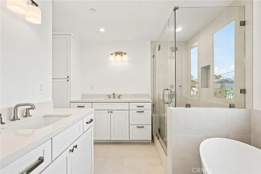 109 Francisca Avenue Redondo Beach, CA 90277