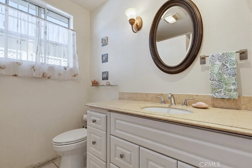 10970 Ruth Lynwood, CA 90262