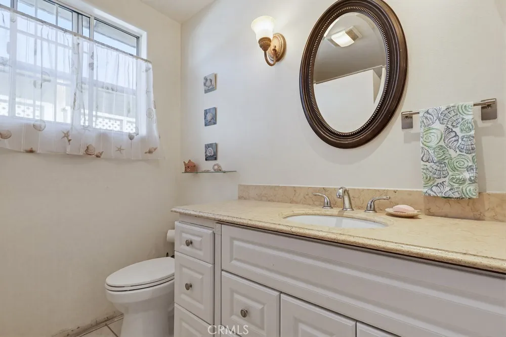 10970 Ruth Lynwood, CA 90262
