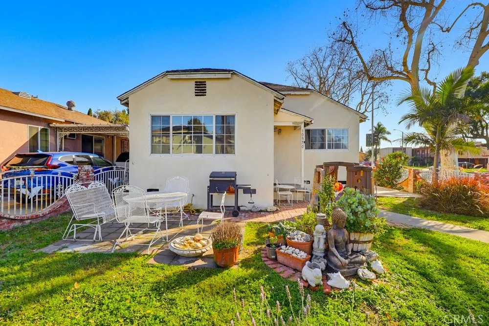 10970 Ruth Lynwood, CA 90262