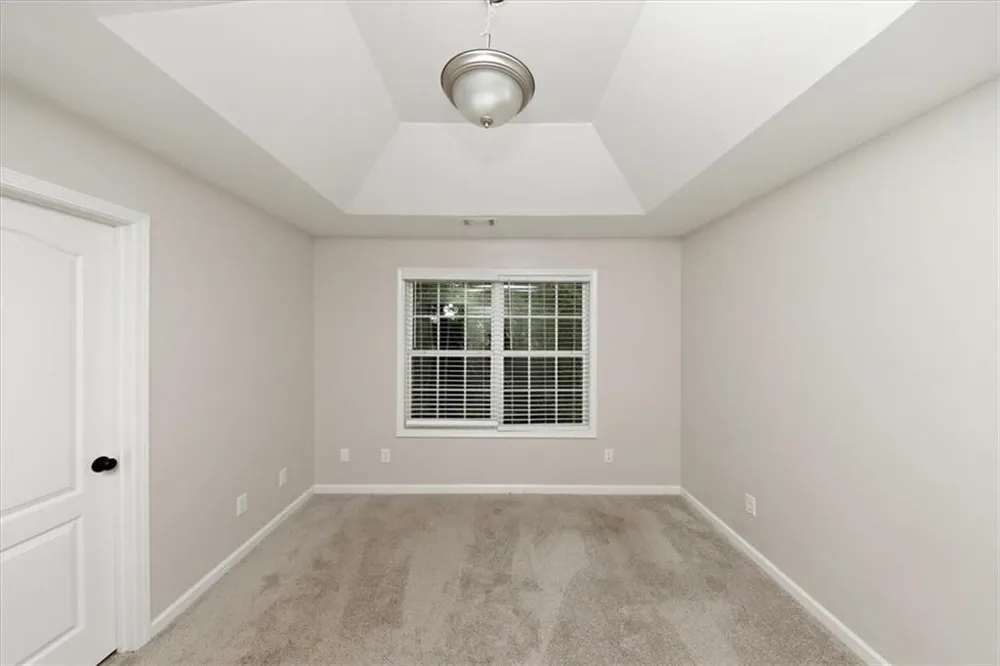 3011 Sarah Ln Griffin, GA 30224