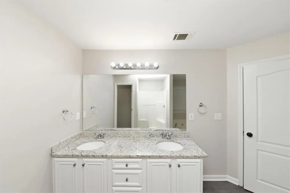3011 Sarah Ln Griffin, GA 30224