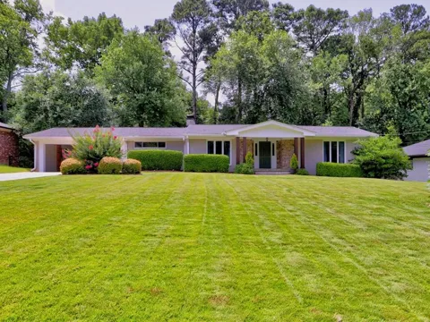 715 Glenforest Road