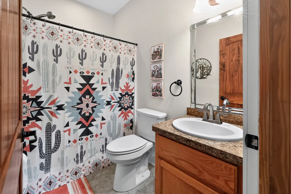 200 Equestrian Circle Jefferson, TX 75657