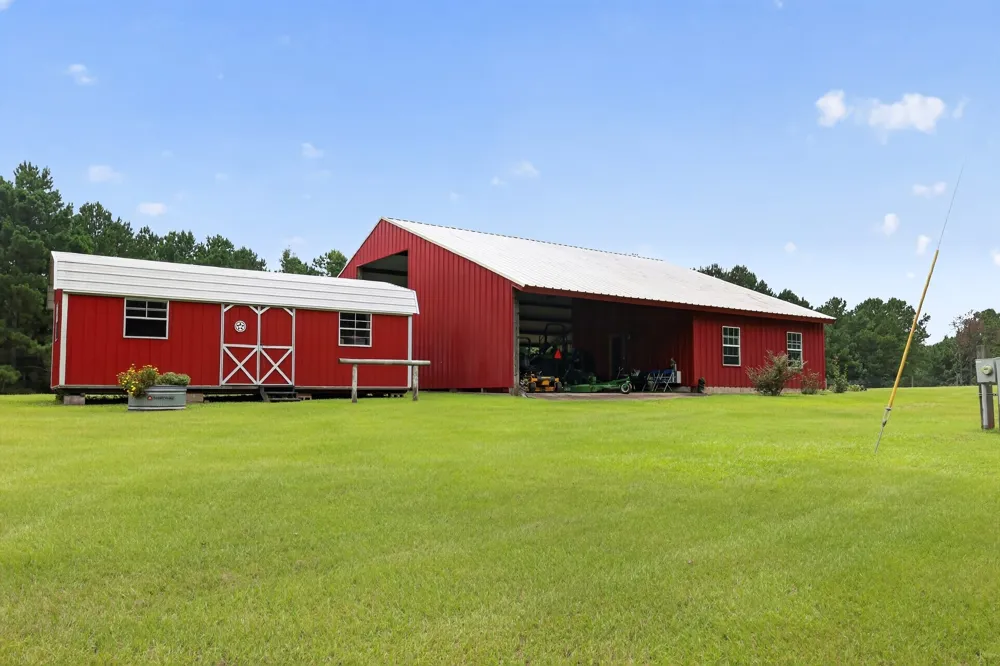 200 Equestrian Circle Jefferson, TX 75657