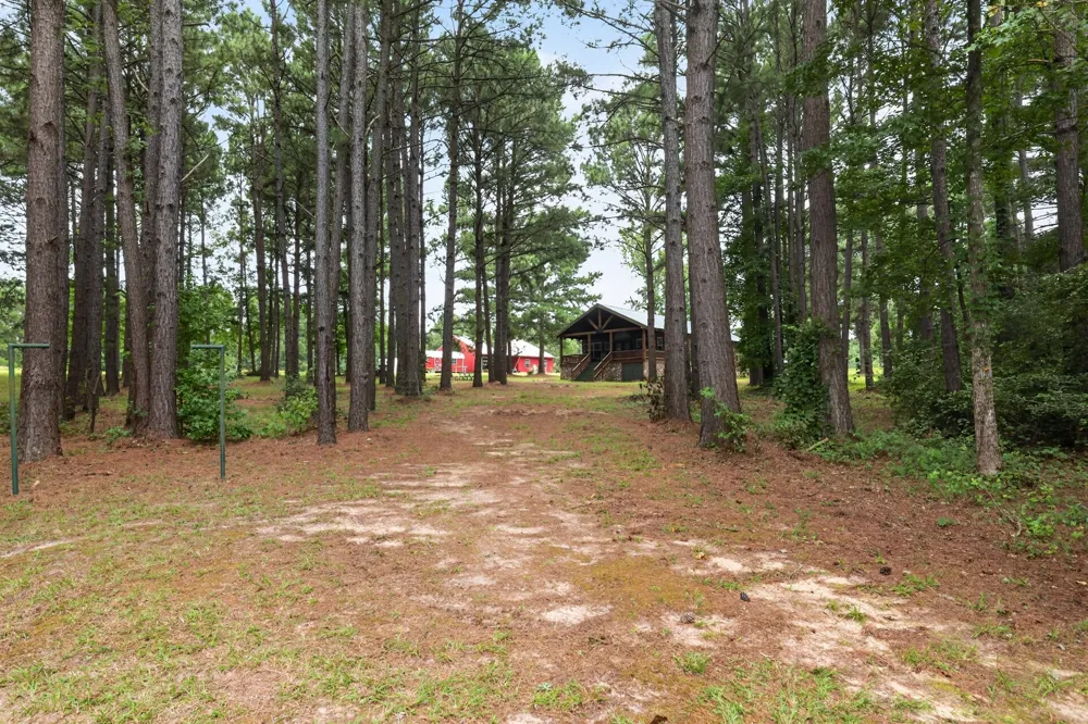 200 Equestrian Circle Jefferson, TX 75657
