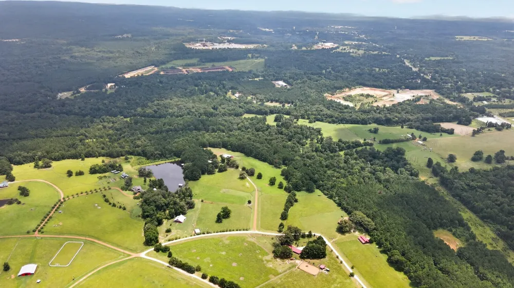 200 Equestrian Circle Jefferson, TX 75657