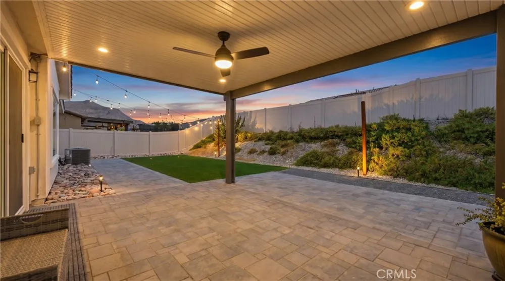 537 Hedgewood Hemet, CA 92543