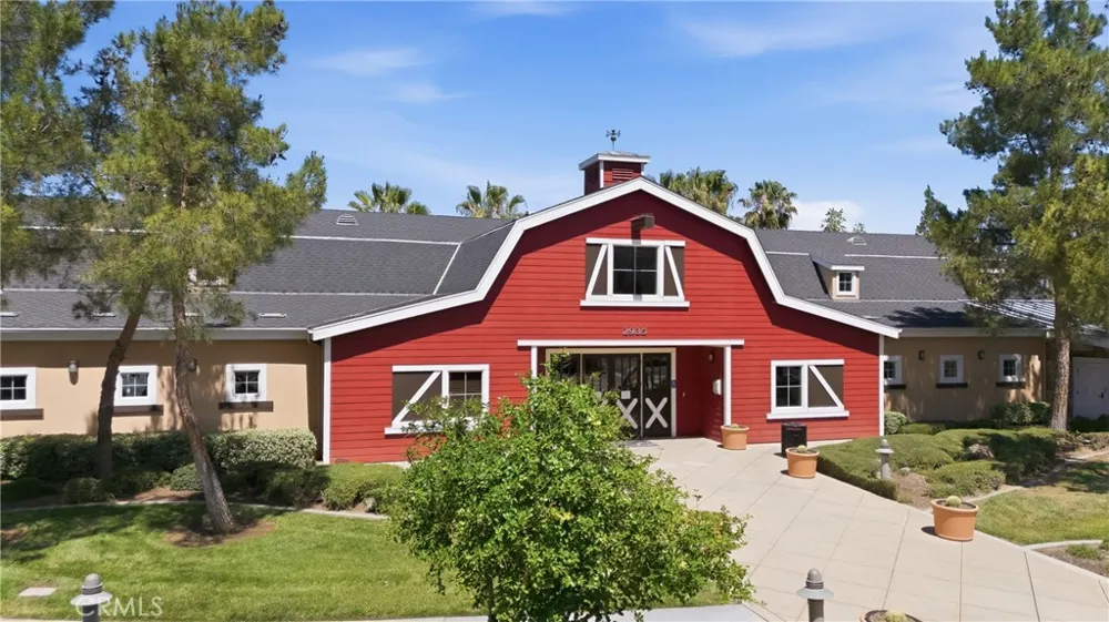 537 Hedgewood Hemet, CA 92543