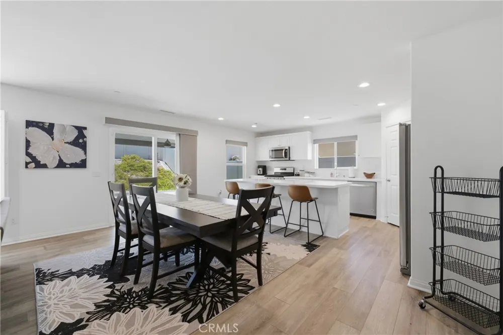 537 Hedgewood Hemet, CA 92543
