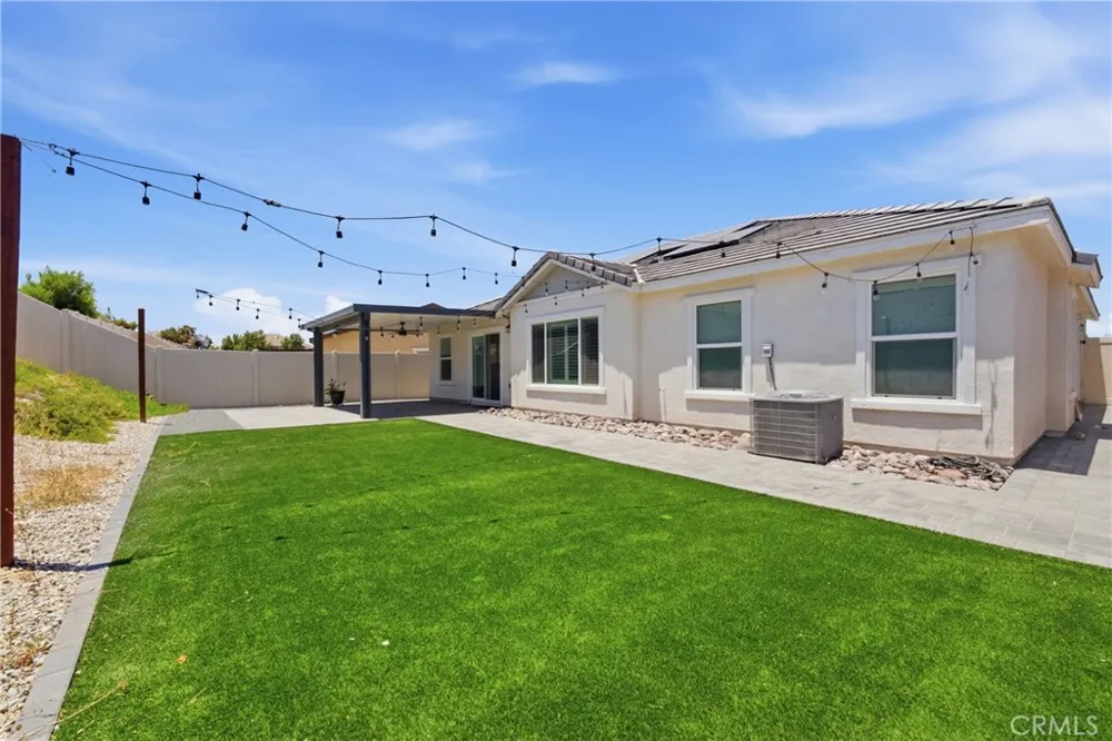 537 Hedgewood Hemet, CA 92543