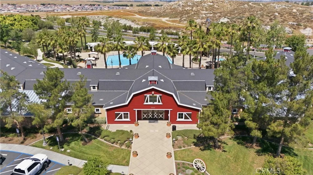 537 Hedgewood Hemet, CA 92543
