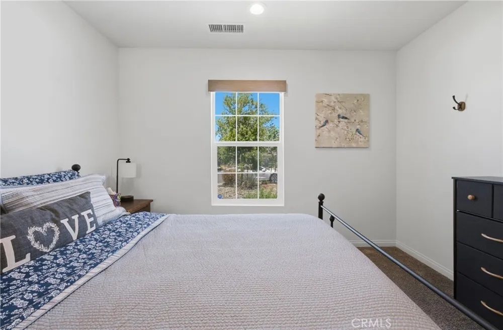 537 Hedgewood Hemet, CA 92543