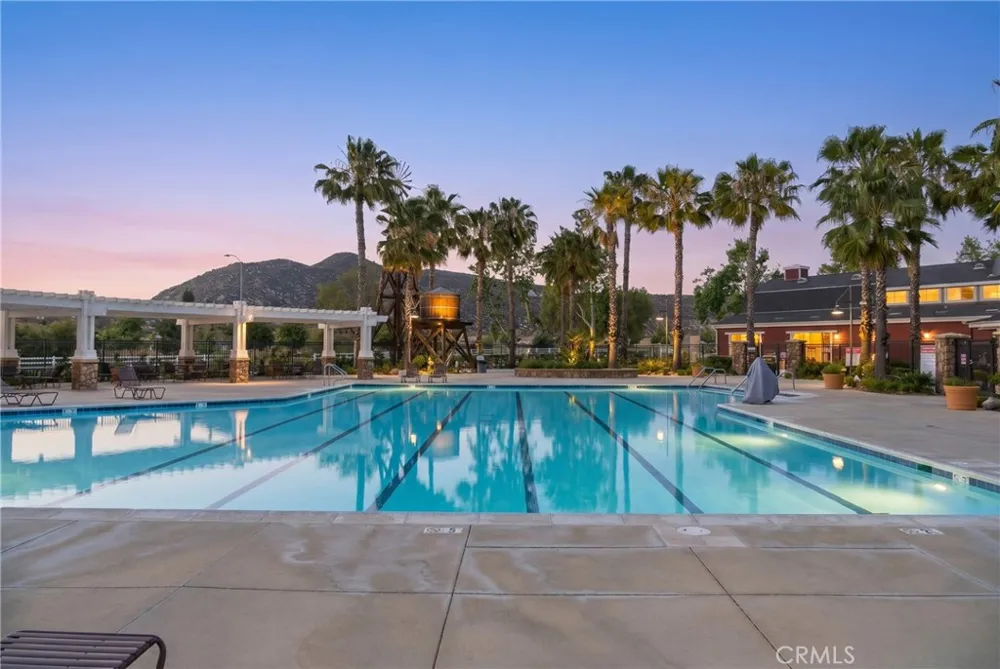 537 Hedgewood Hemet, CA 92543