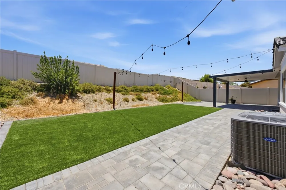 537 Hedgewood Hemet, CA 92543