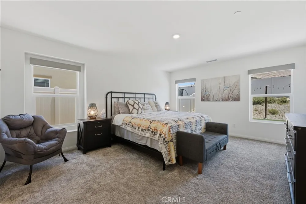 537 Hedgewood Hemet, CA 92543