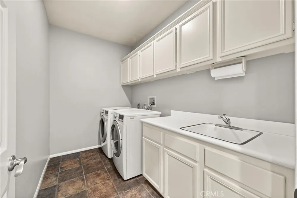 1918 Edinburgh Way Fullerton, CA 92831