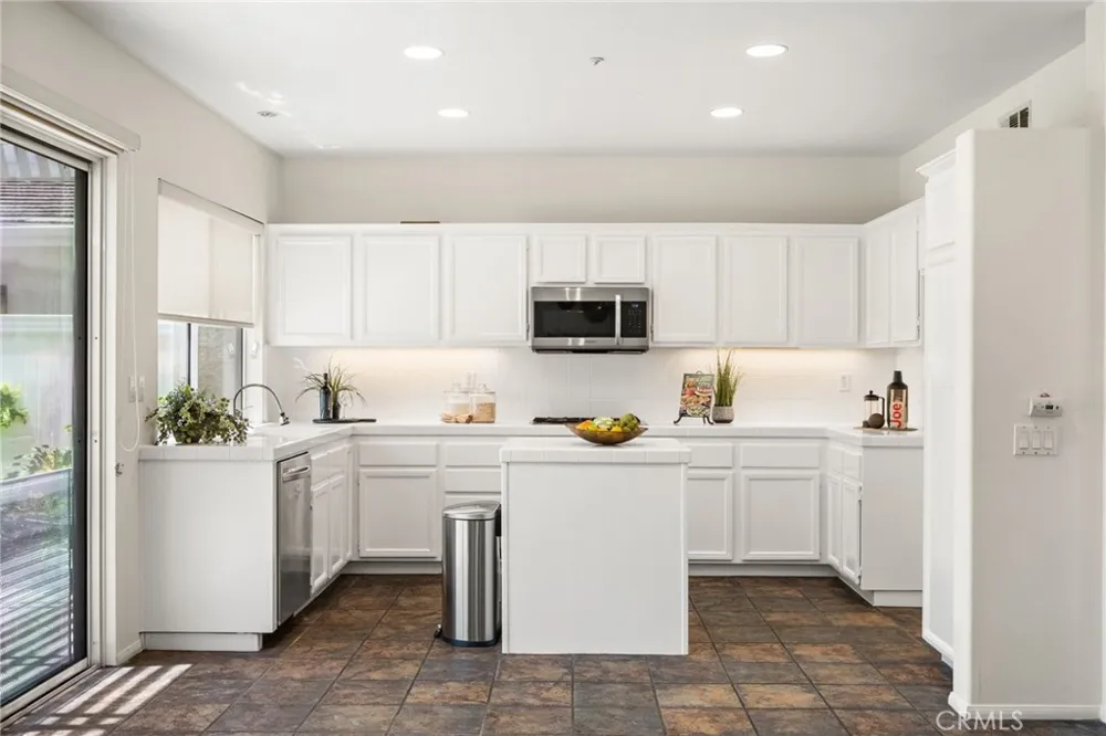 1918 Edinburgh Way Fullerton, CA 92831