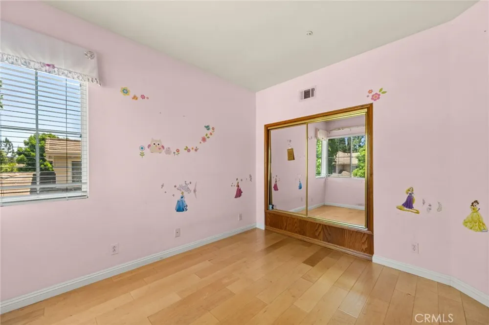 1918 Edinburgh Way Fullerton, CA 92831