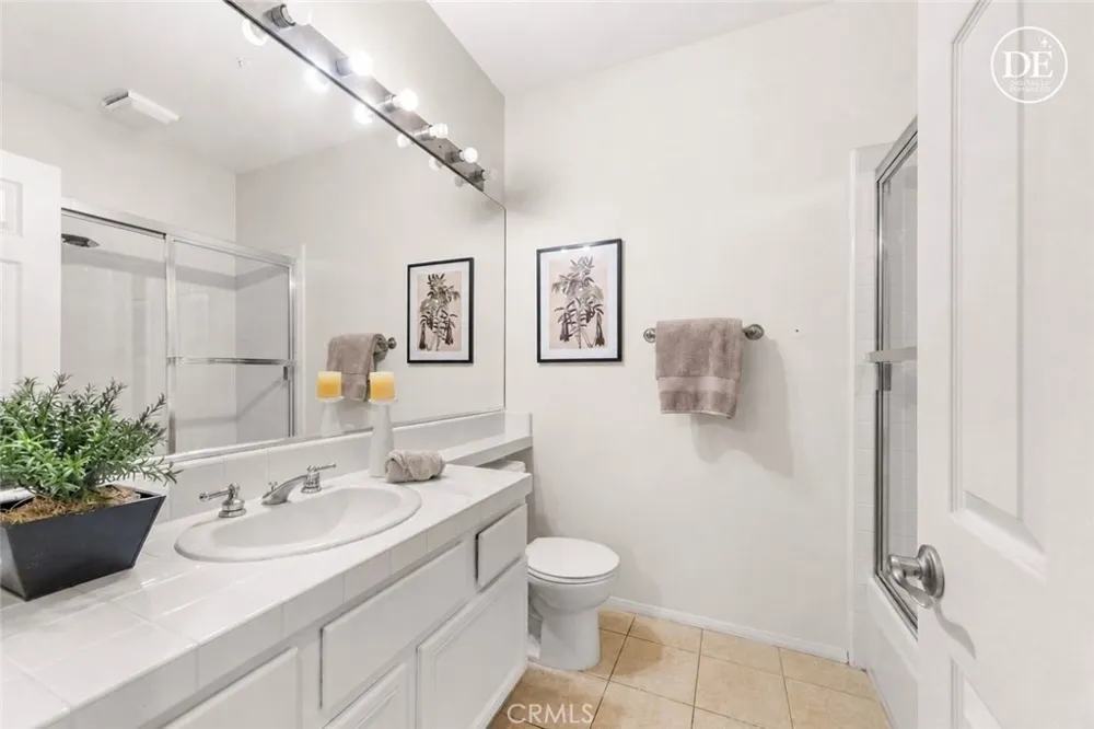 1918 Edinburgh Way Fullerton, CA 92831