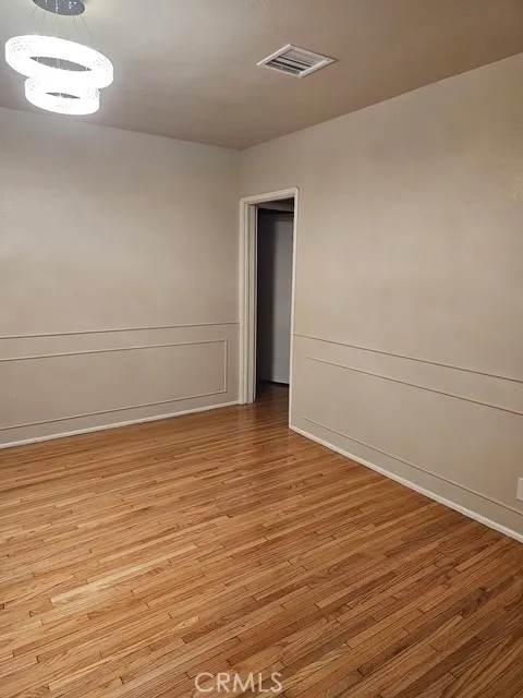 8900 S 10th Inglewood, CA 90305