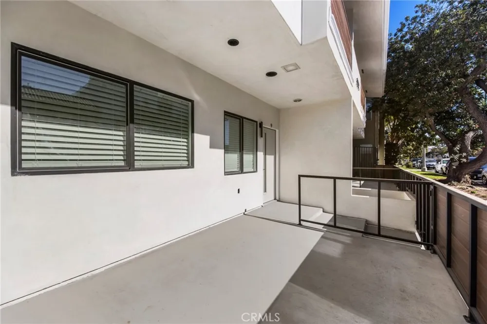 1107 E 3rd Unit #9 Long Beach, CA 90802