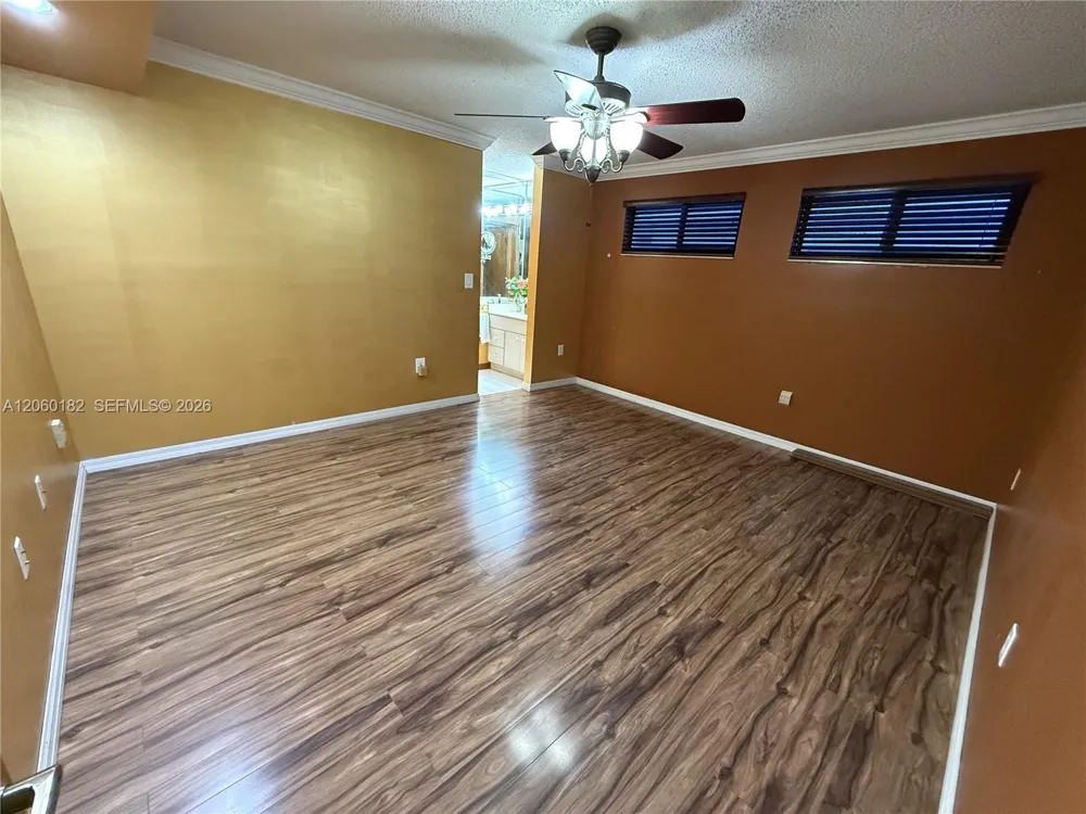 7510 W 4th Ave Hialeah, FL 33014