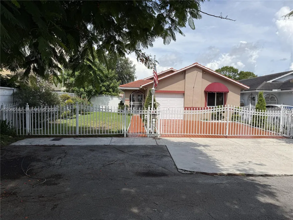 7510 W 4th Ave Hialeah, FL 33014