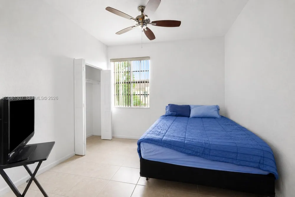 1925 Marsh Harbor Dr #204 Riviera Beach, FL 33404