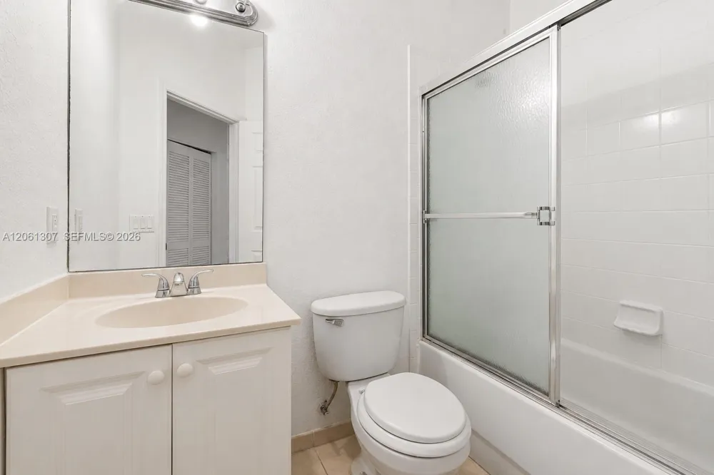 1925 Marsh Harbor Dr #204 Riviera Beach, FL 33404