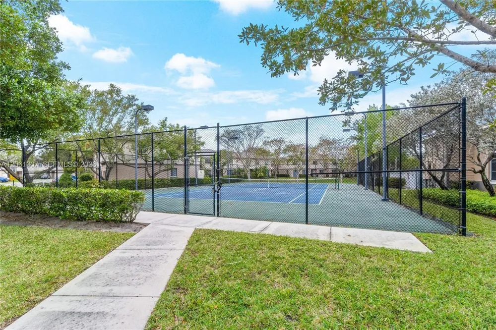 1925 Marsh Harbor Dr #204 Riviera Beach, FL 33404