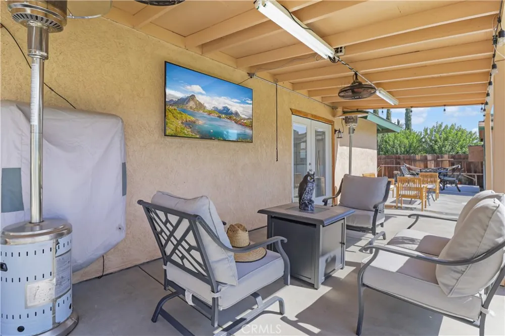 9670 E Avenue R12 Littlerock, CA 93543