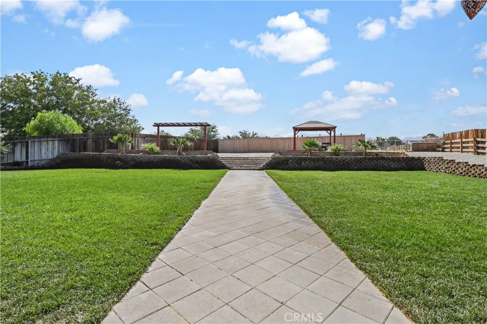 9670 E Avenue R12 Littlerock, CA 93543