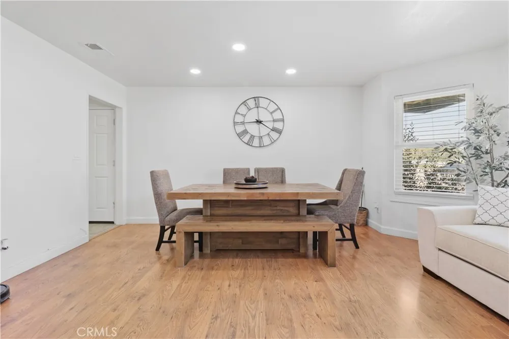 9670 E Avenue R12 Littlerock, CA 93543