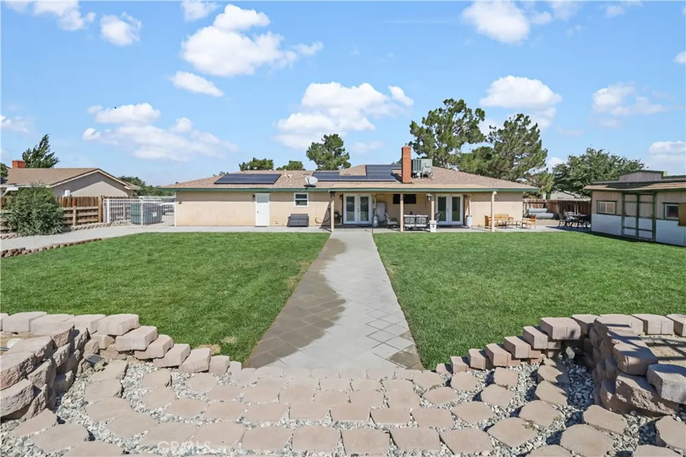 9670 E Avenue R12 Littlerock, CA 93543