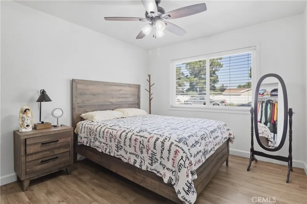 9670 E Avenue R12 Littlerock, CA 93543