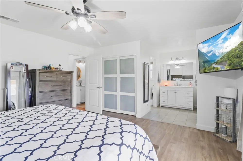 9670 E Avenue R12 Littlerock, CA 93543