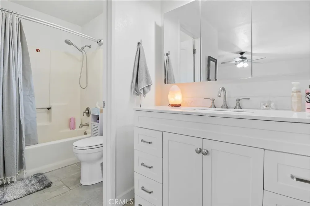 9670 E Avenue R12 Littlerock, CA 93543