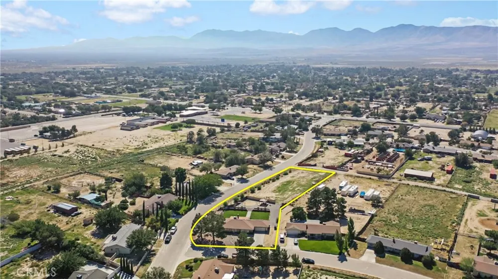 9670 E Avenue R12 Littlerock, CA 93543
